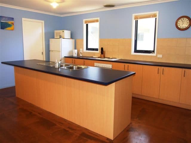 14 Sunnyside Avenue, CAPE WOOLAMAI VIC 3925, Cape Woolamai - Thumbnail 3