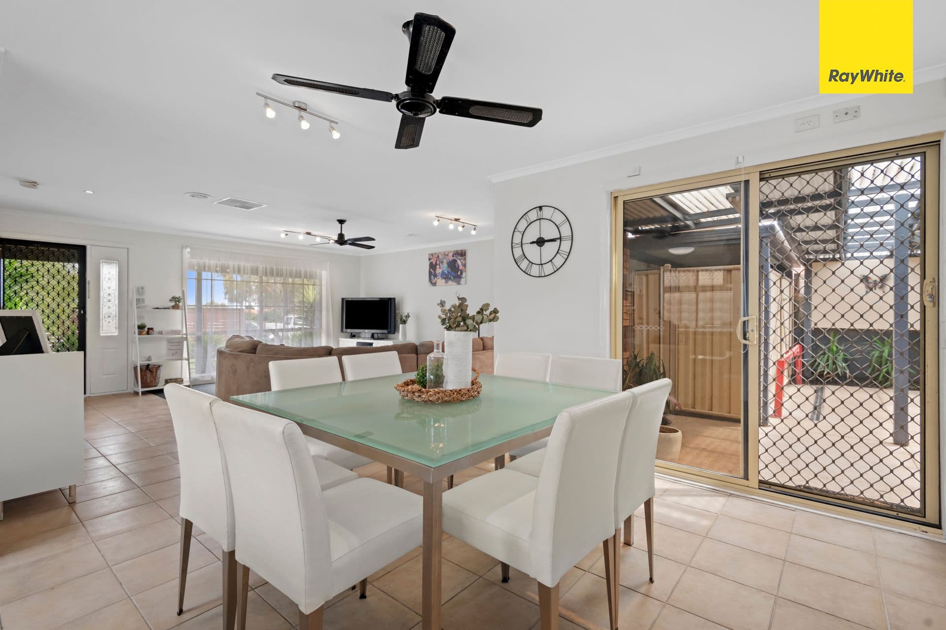 9 Gandara Court, Kurunjang VIC 3337, Kurunjang - Thumbnail 8