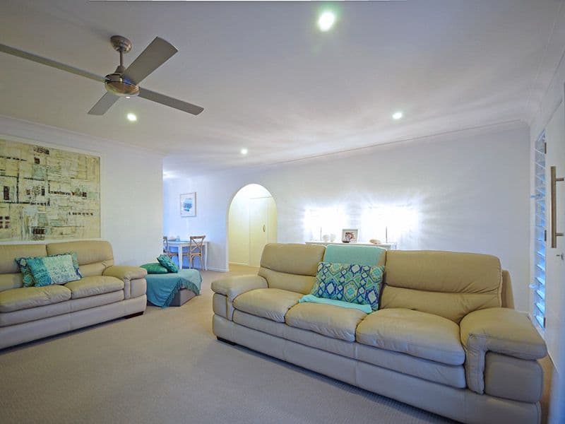 39 Melaleuca Drive, PALM BEACH QLD 4221, Palm Beach - Thumbnail 5