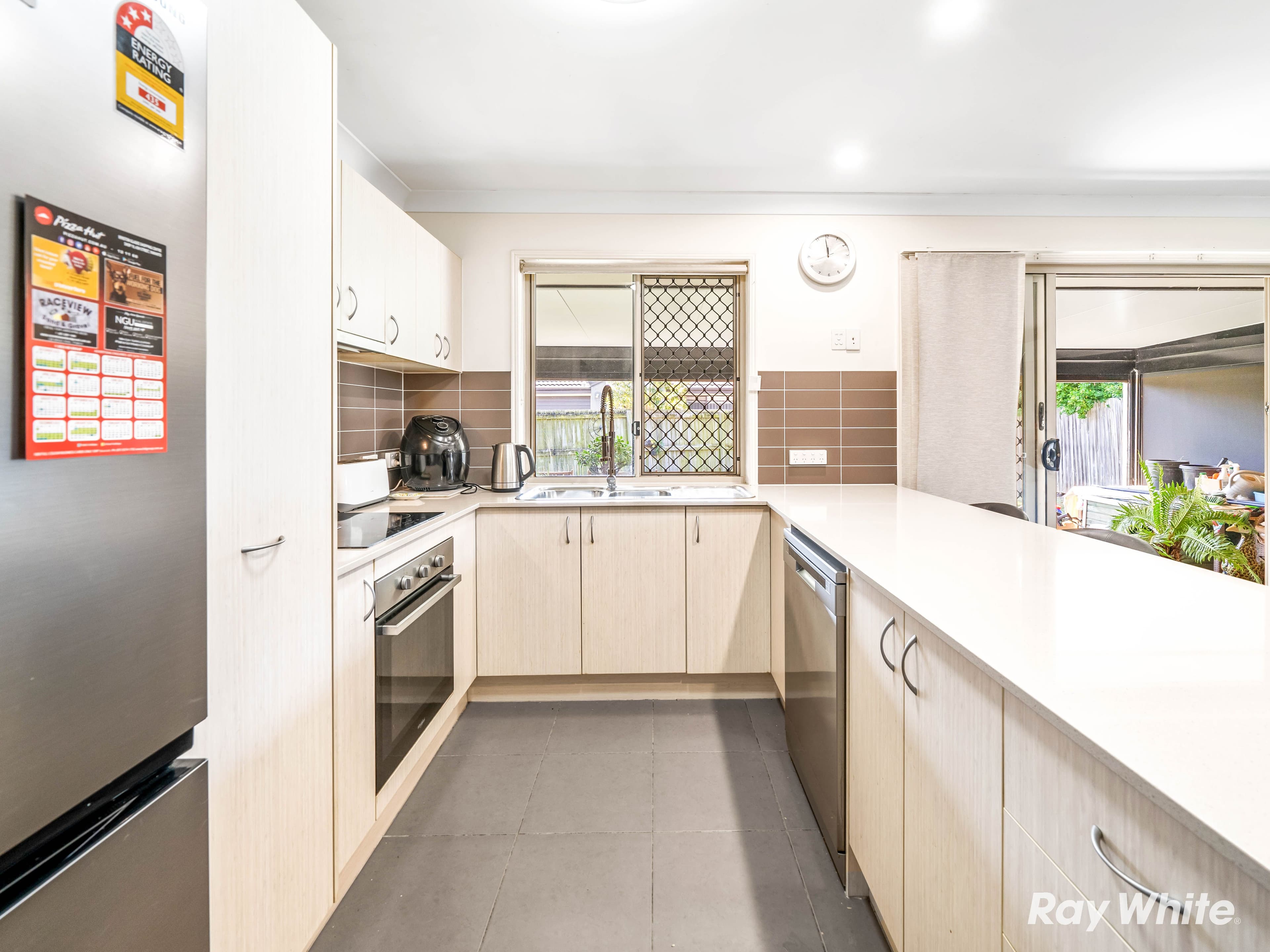 42 Pencarrow Crescent, Raceview QLD 4305, Raceview - Thumbnail 8