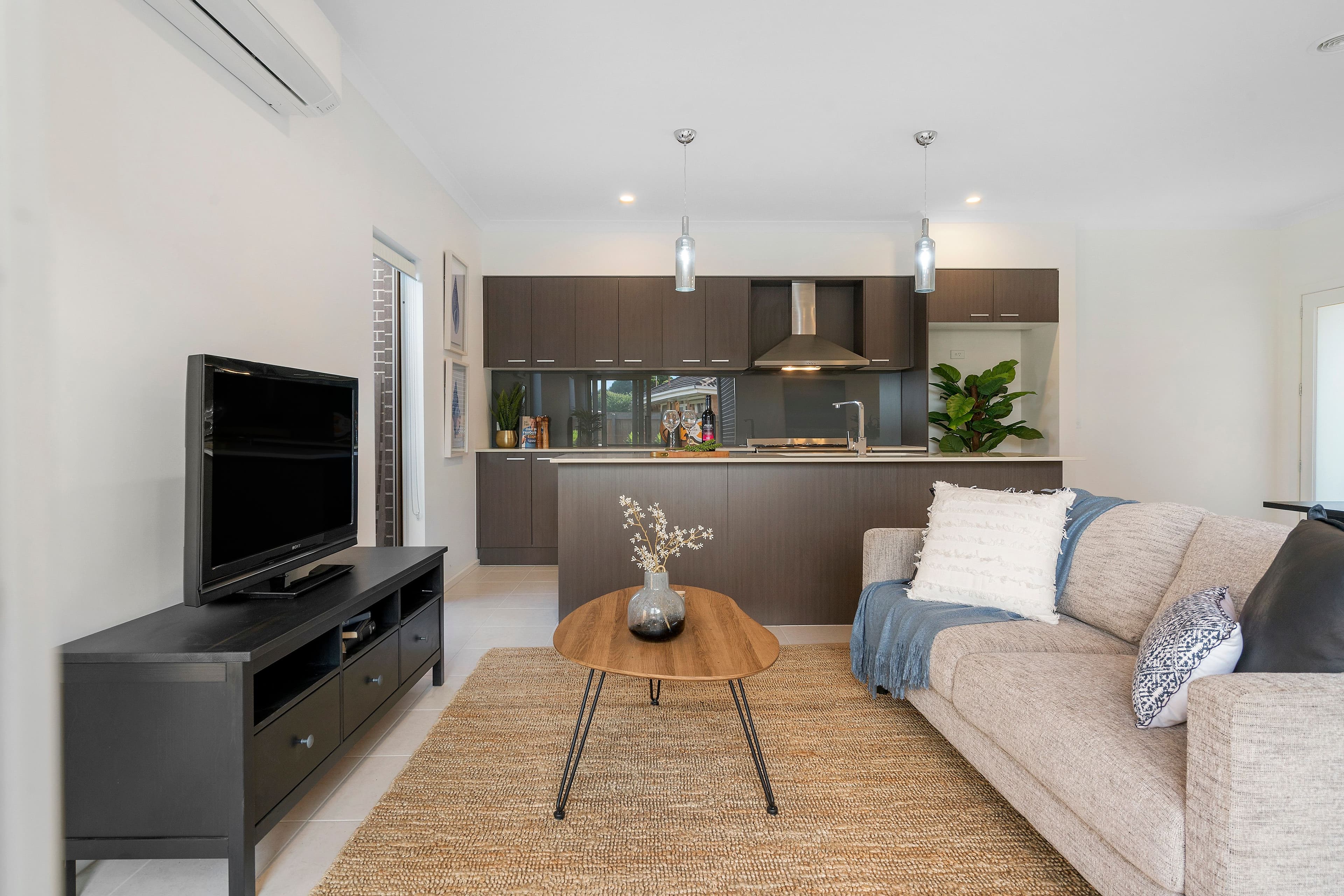 11 Lawrence Avenue, Aspendale VIC 3195, Aspendale - Thumbnail 5