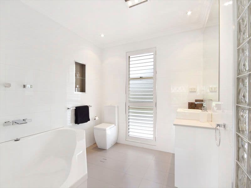 10 Browallia Crescent, LOFTUS NSW 2232, Loftus - Thumbnail 3