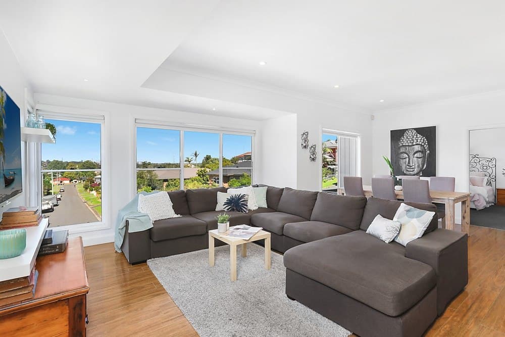 6 Millbrook Road, Figtree, Figtree - Image 1