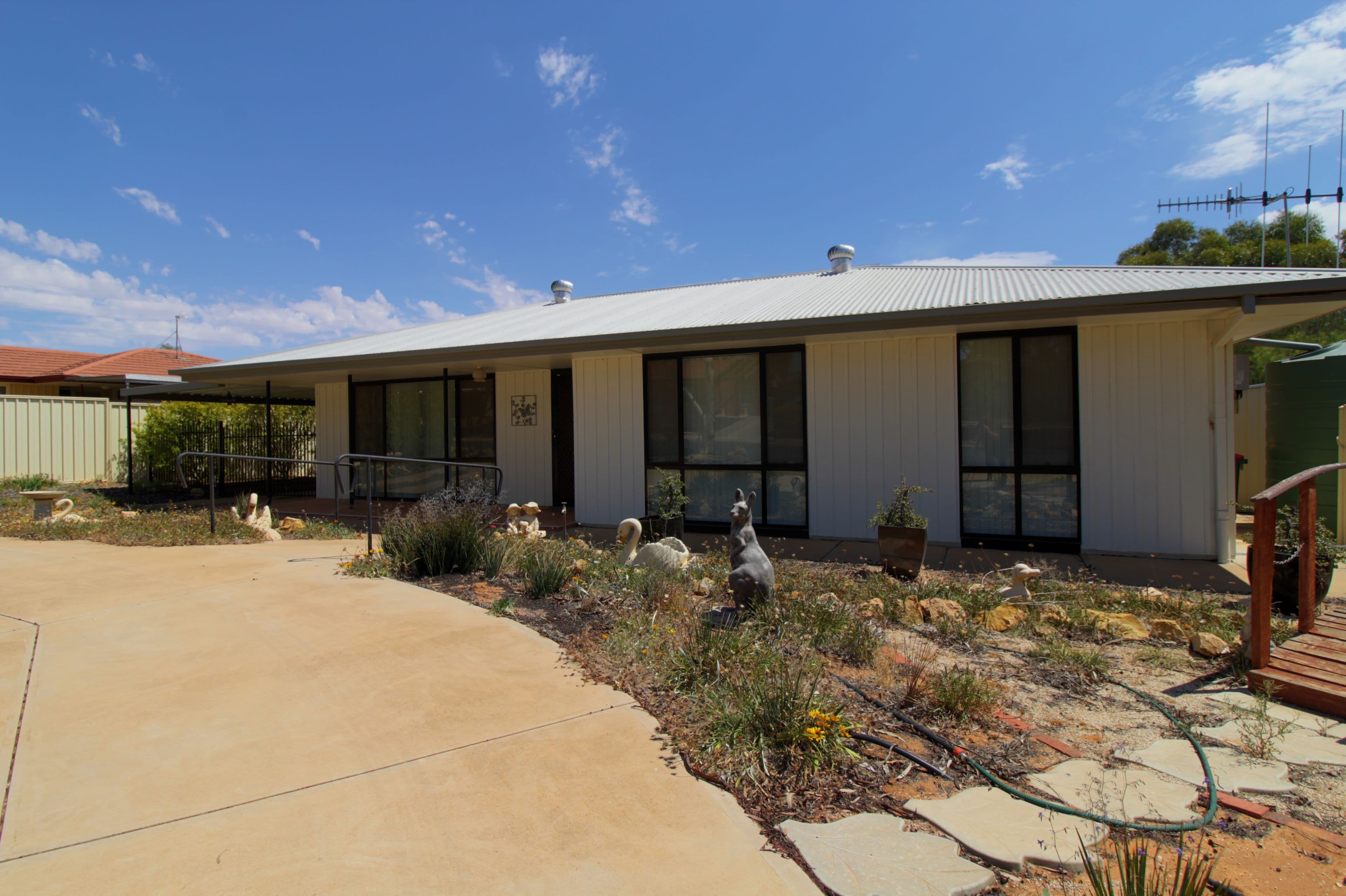 5 Kaesler Street, Loxton SA 5333, Loxton - Image 1