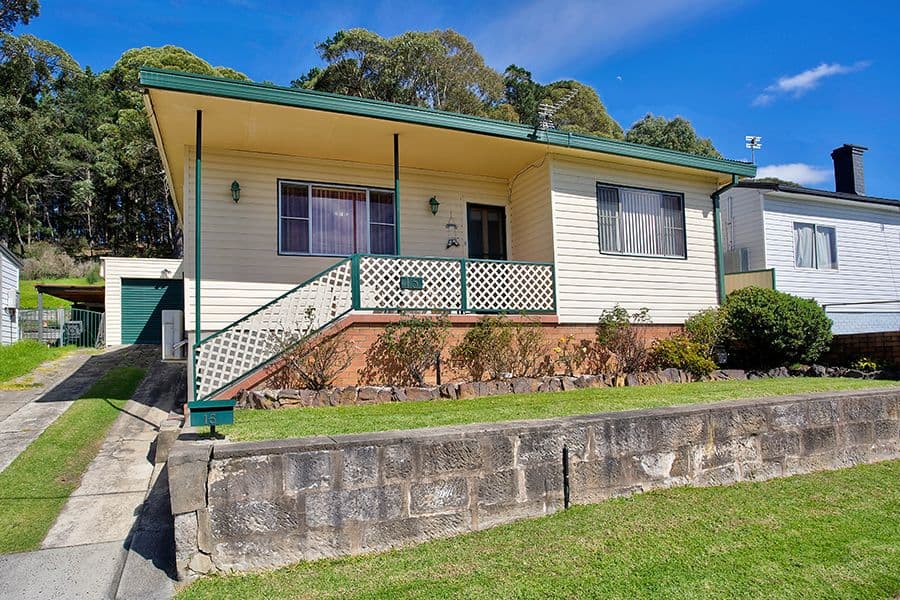 15 Fourth Street, Lithgow NSW 2790, Lithgow - Image 1