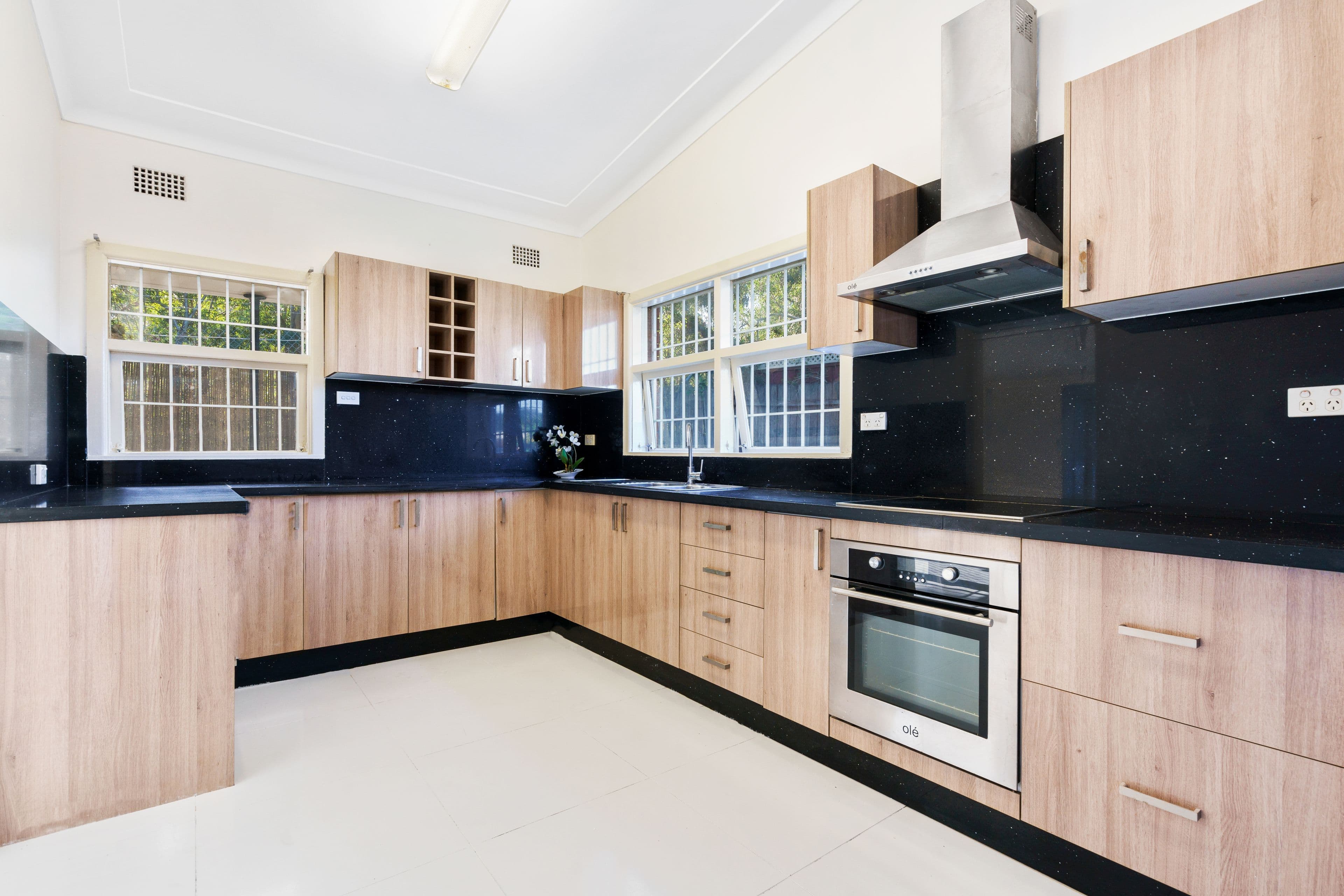 106 Betts Road, Woodpark NSW 2164, Woodpark - Thumbnail 4