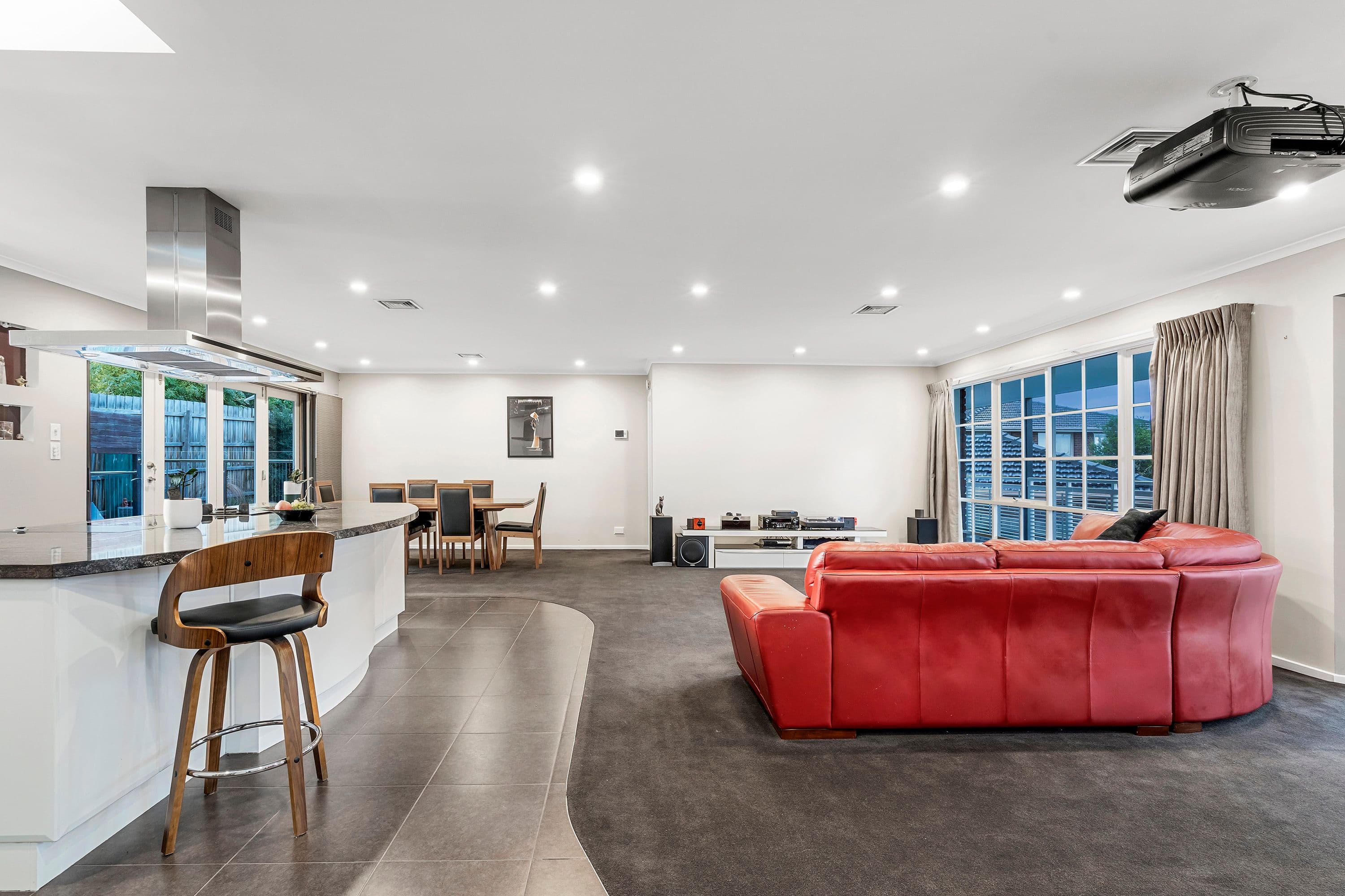 4 Crystal Court, Wheelers Hill VIC 3150, Wheelers Hill - Thumbnail 7