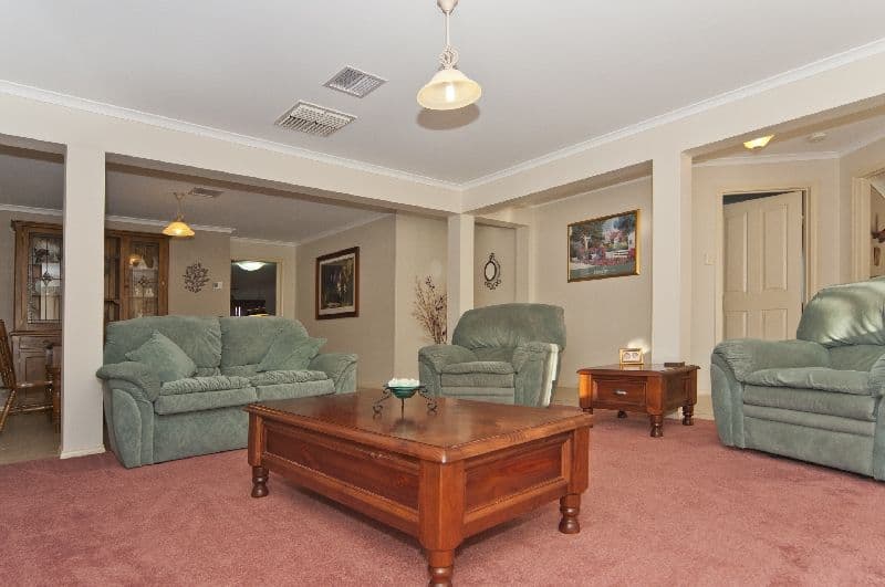 6 Christine Circuit, CRAIGMORE SA 5114, Craigmore - Thumbnail 4