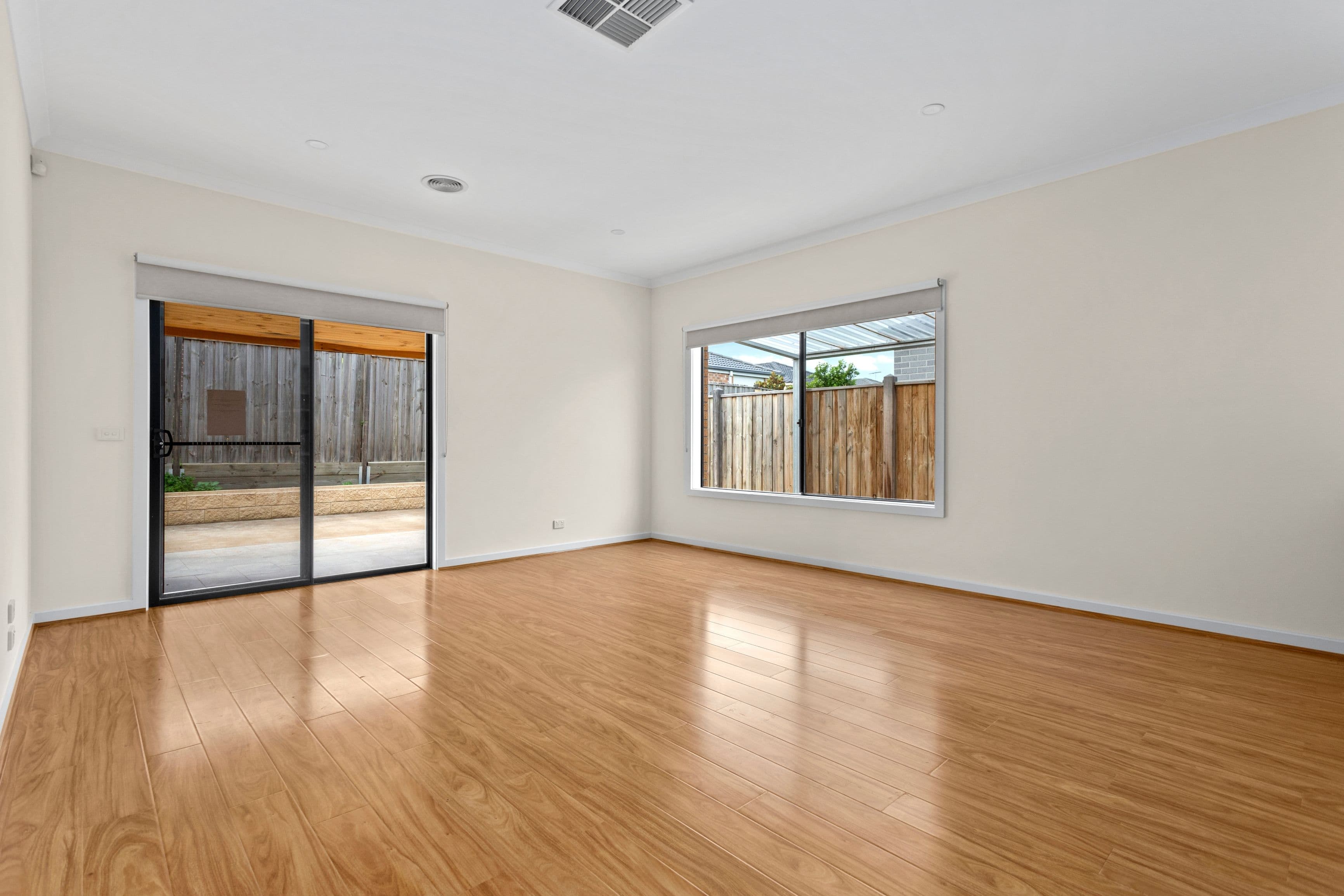 11 Chetwynd Grove, Wollert VIC 3750, Wollert - Thumbnail 3