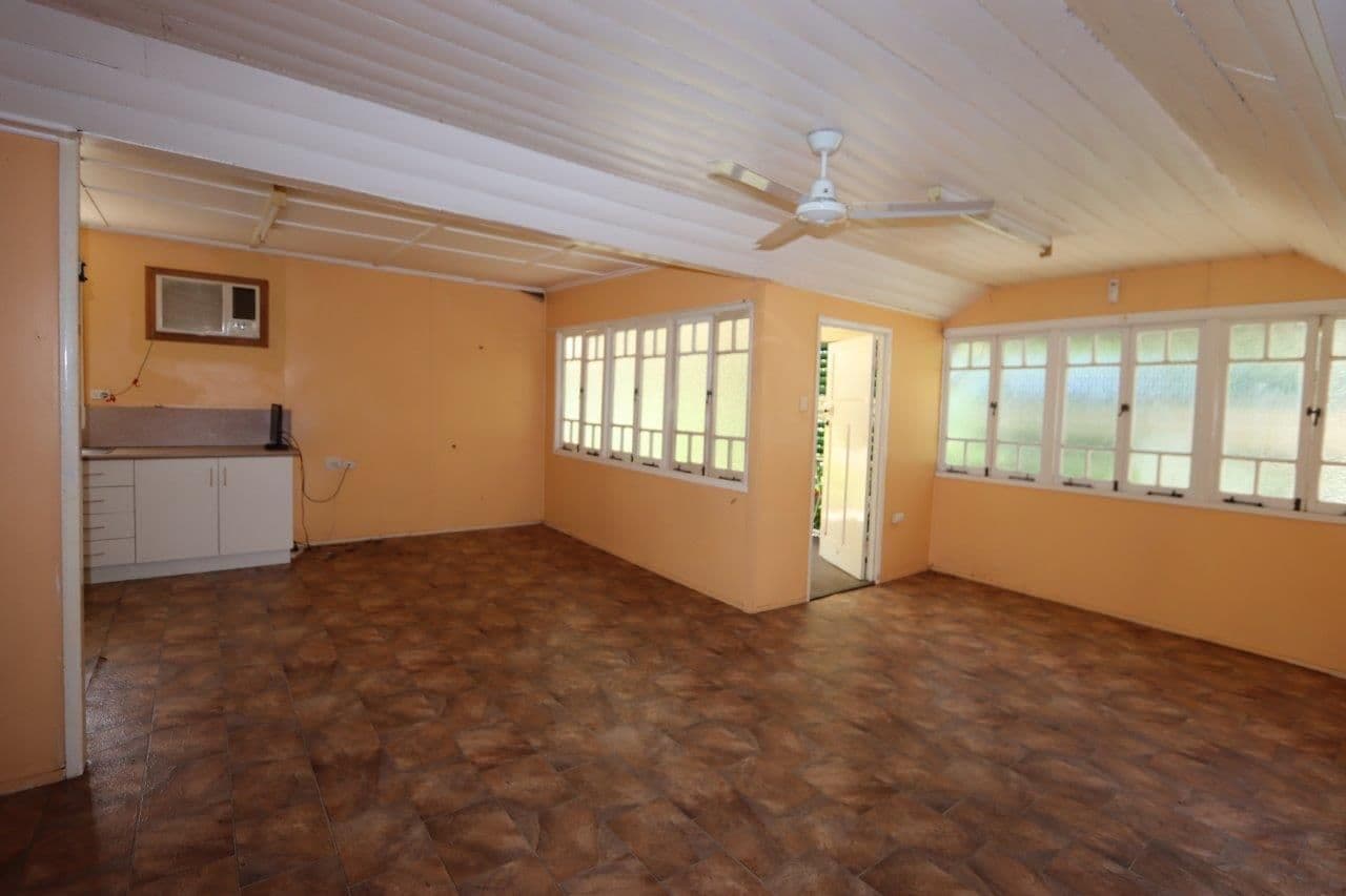 93 Hodgkinson Street, CHARTERS TOWERS CITY QLD 4820, Charters Towers City - Thumbnail 4