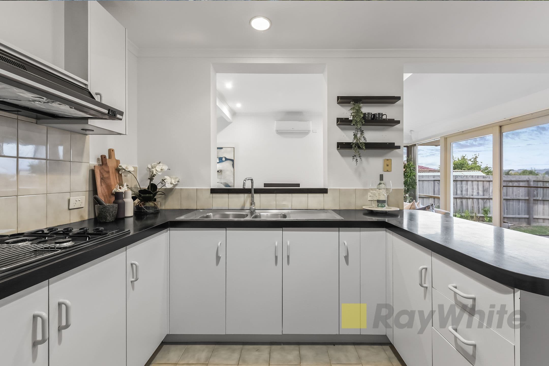 1 Saffron Drive, Hallam VIC 3803, Hallam - Thumbnail 4