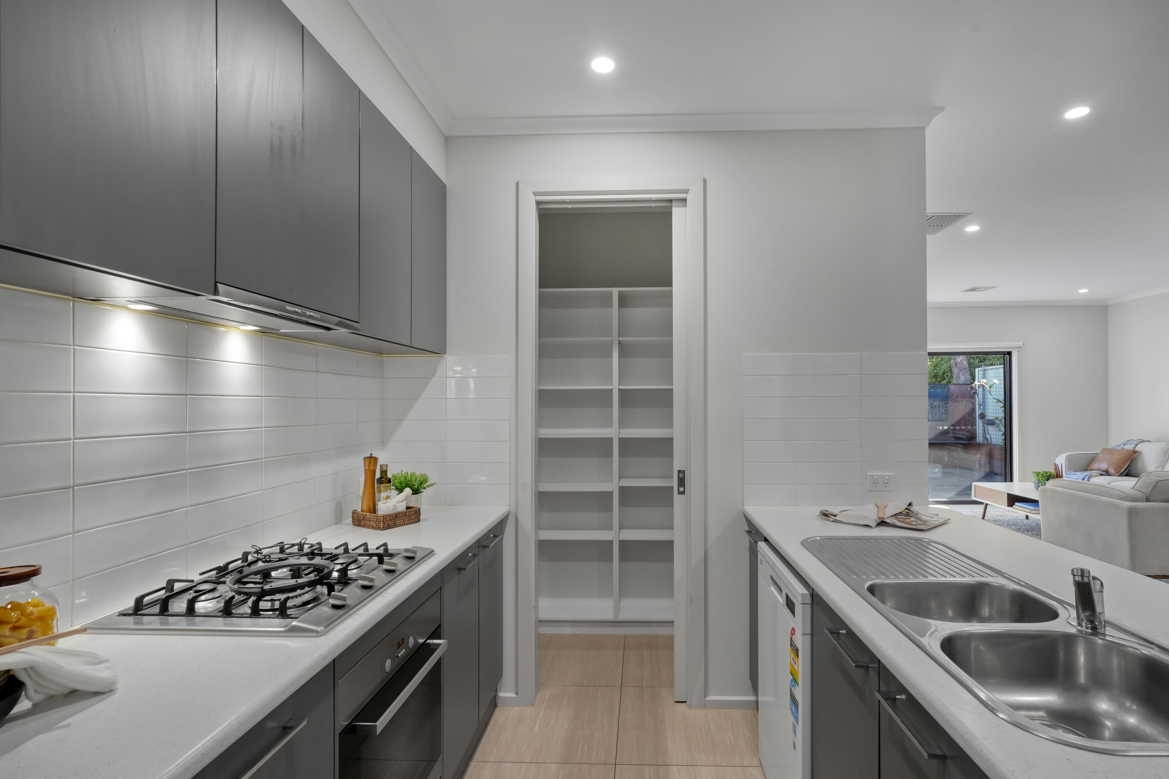 5 Riddell Road, Holden Hill SA 5088, Holden Hill - Thumbnail 2