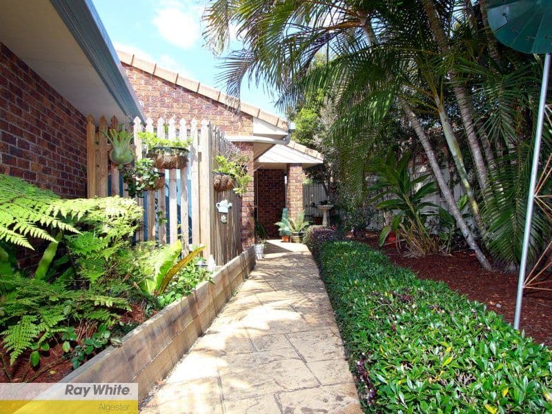 24 Tuberose Place, CALAMVALE QLD 4116, Calamvale - Thumbnail 2