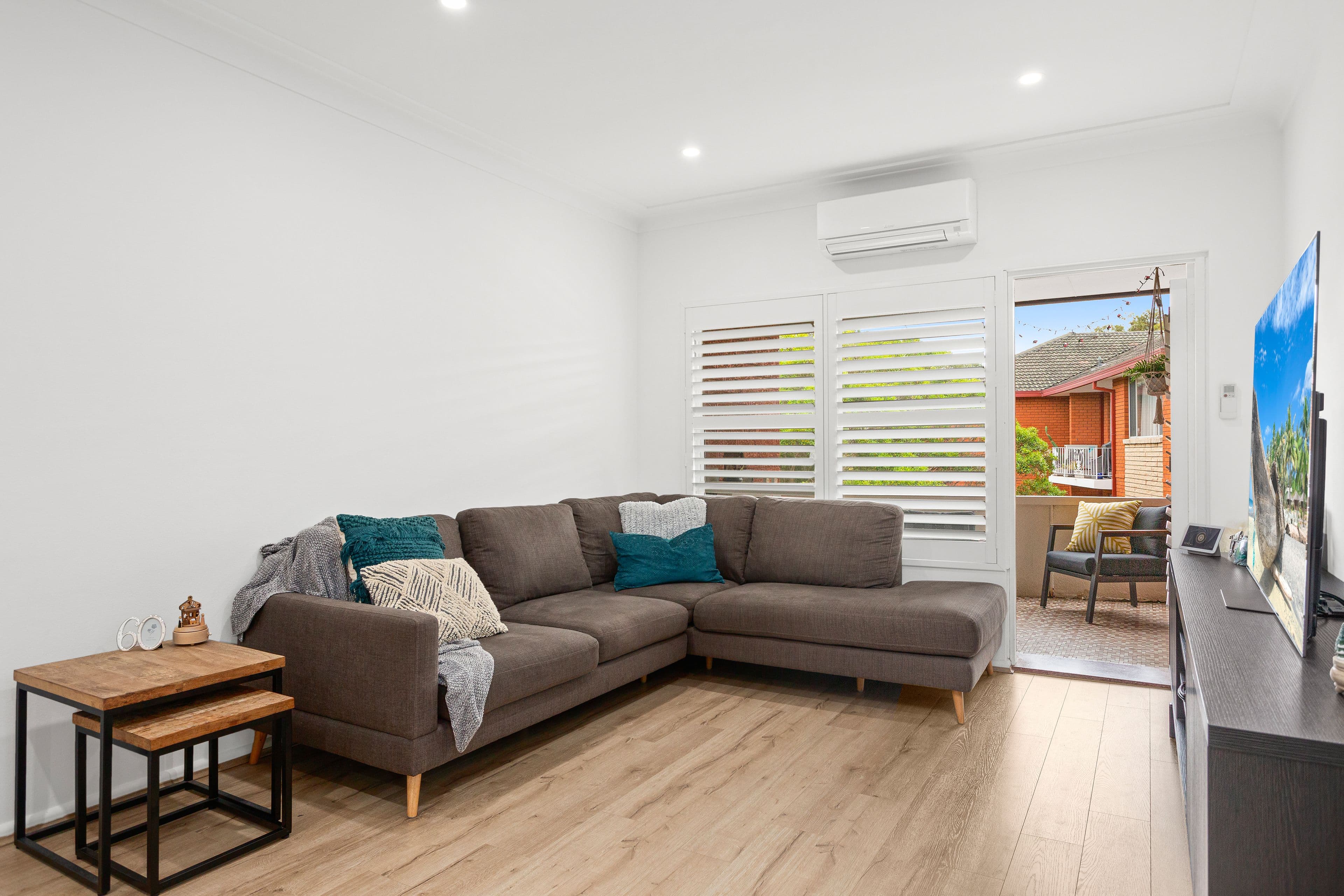25 Wonoona Parade East, Oatley NSW 2223, Oatley - Thumbnail 2