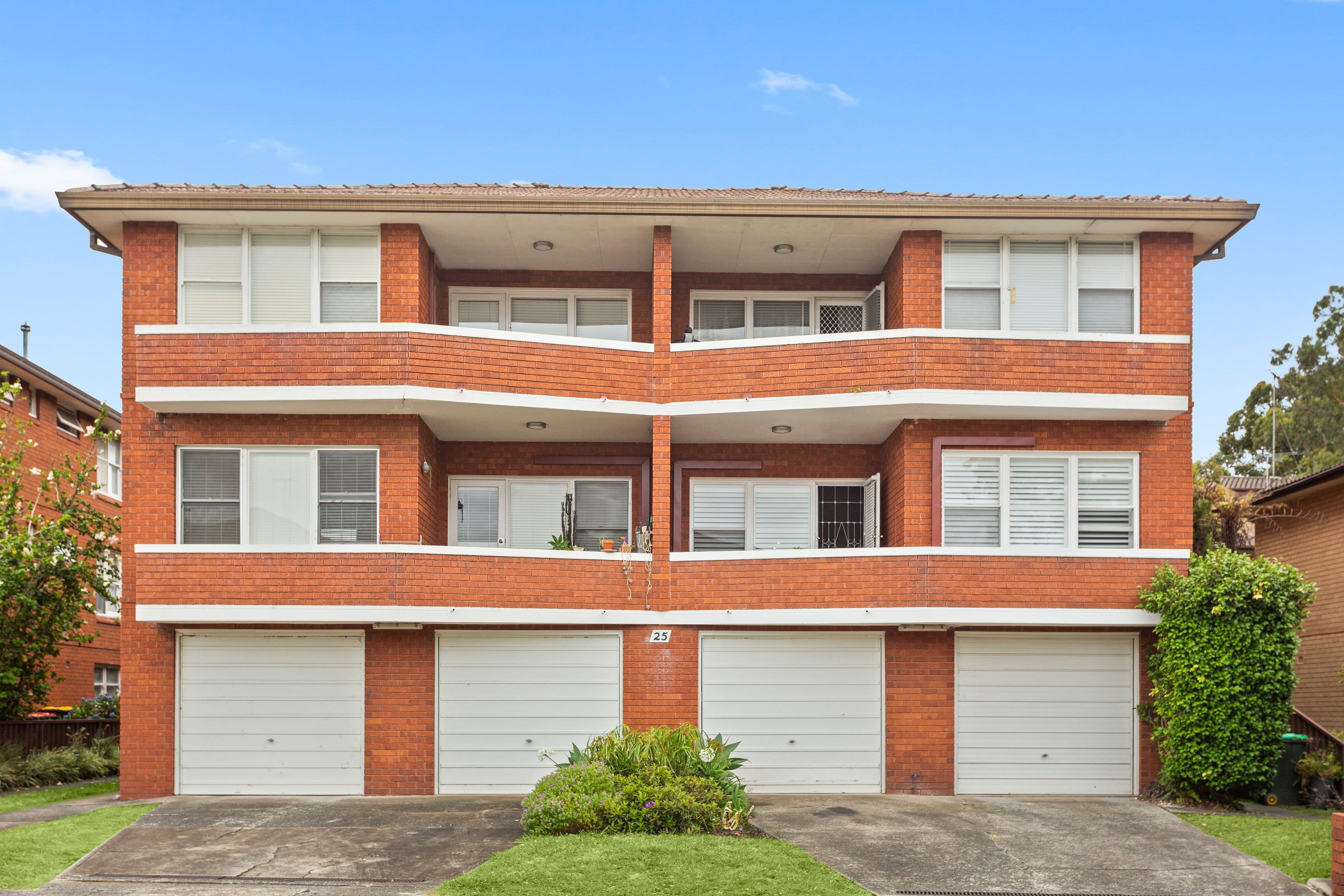 25 Wonoona Parade East, Oatley NSW 2223, Oatley - Thumbnail 7