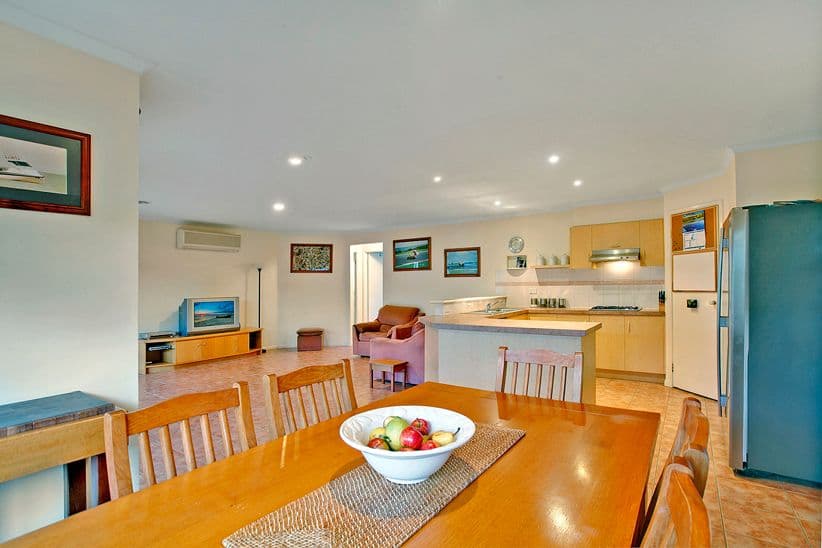 8 Anvil Court, SOUTH MORANG VIC 3752, South Morang - Thumbnail 7
