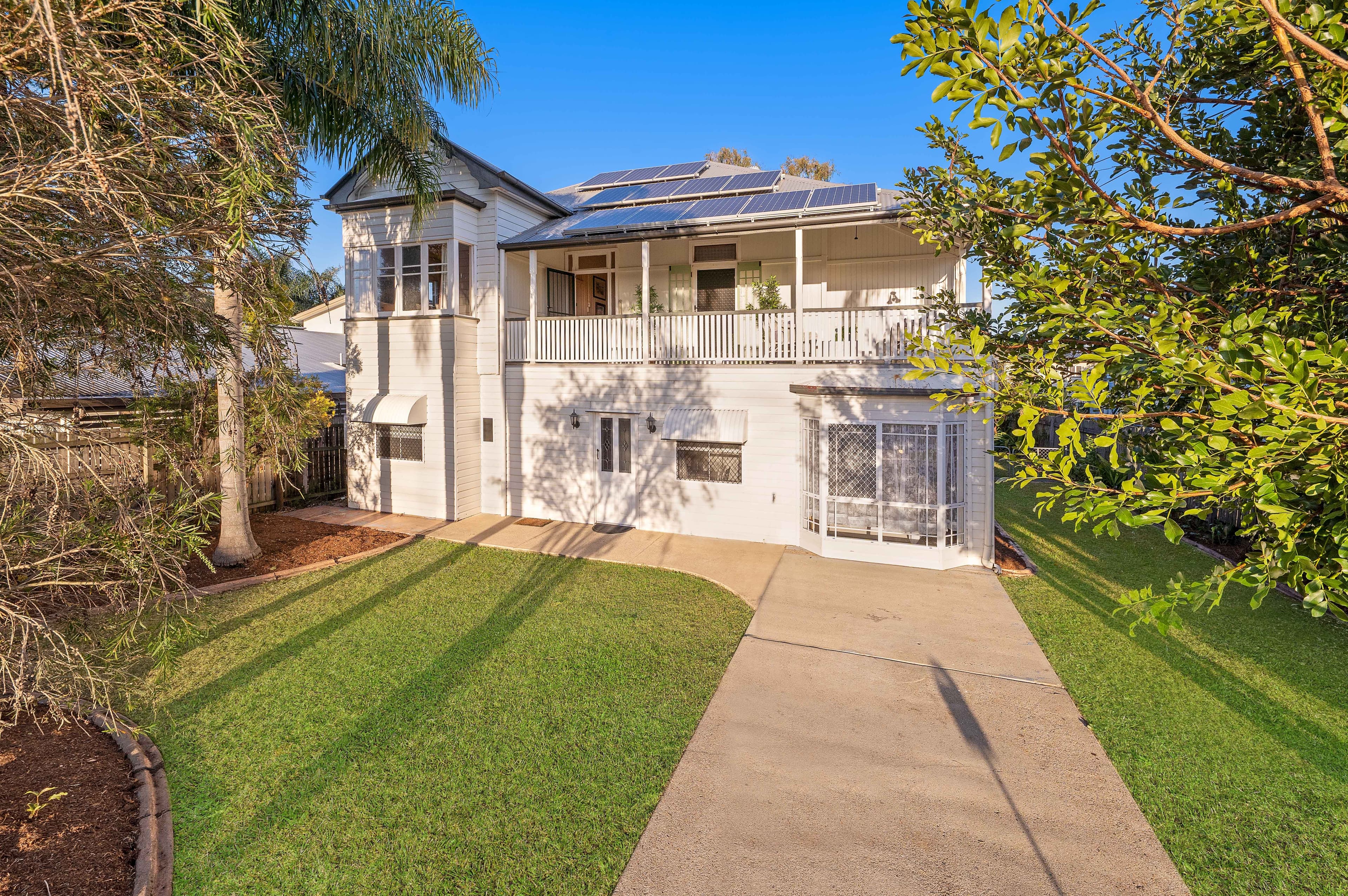 12 Henderson Road, Deagon QLD 4017, Deagon - Thumbnail 2