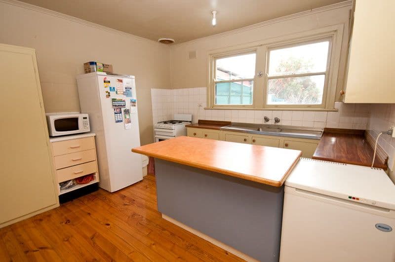 21 McFarlane Avenue, MITCHELL PARK SA 5043, Mitchell Park - Image 1