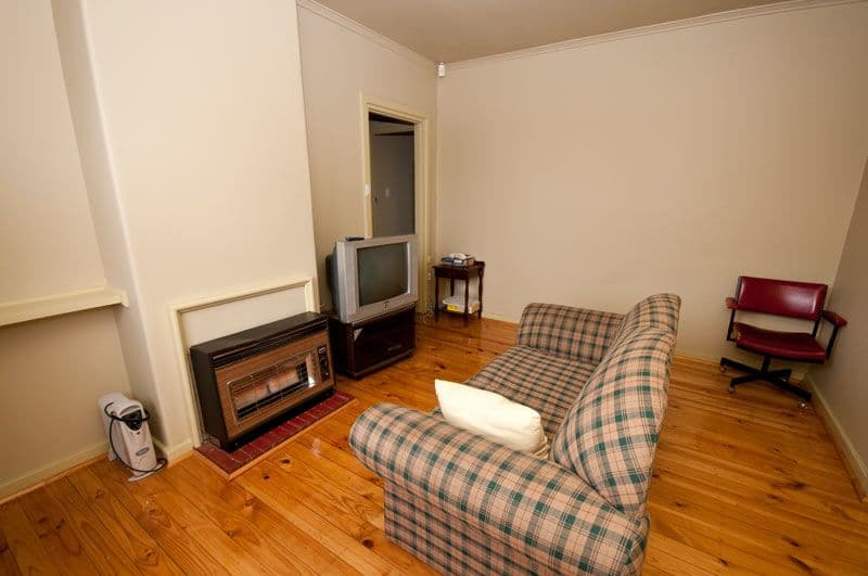 21 McFarlane Avenue, MITCHELL PARK SA 5043, Mitchell Park - Thumbnail 2
