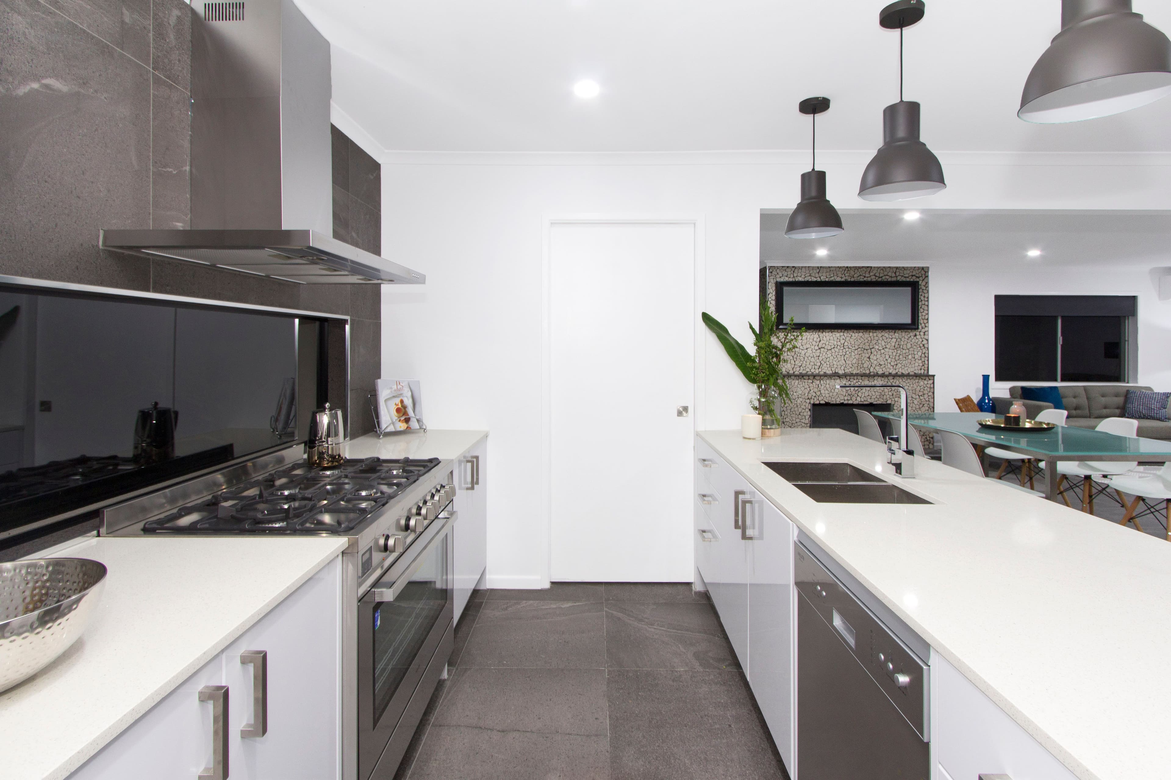 25 Bogunda Street, The Gap QLD 4061, The Gap - Thumbnail 8