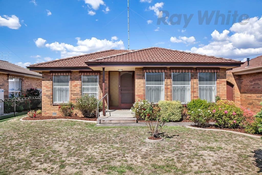 1048 Howitt Street, Wendouree VIC 3355, Wendouree - Image 1