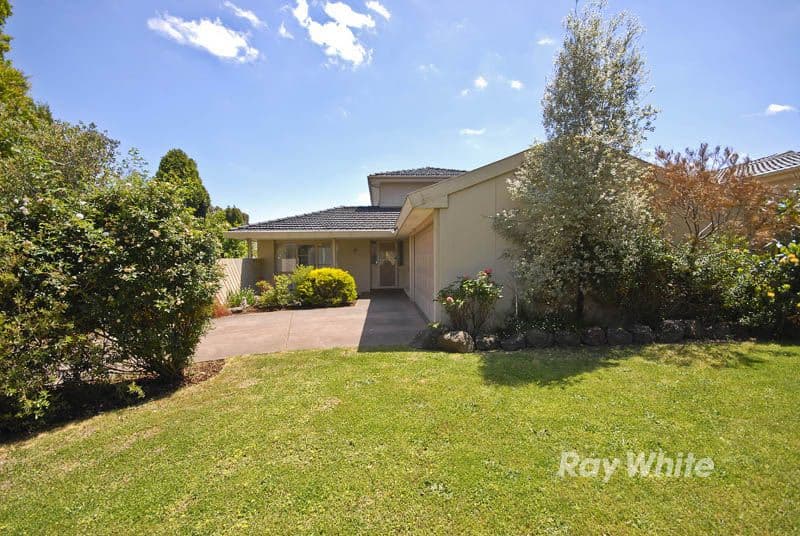 18 Avoca Way, WANTIRNA SOUTH VIC 3152, Wantirna South - Image 1