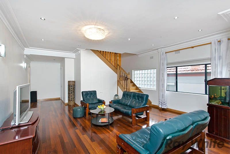 10 Lynesta Avenue, BEXLEY NORTH NSW 2207, Bexley North - Thumbnail 2