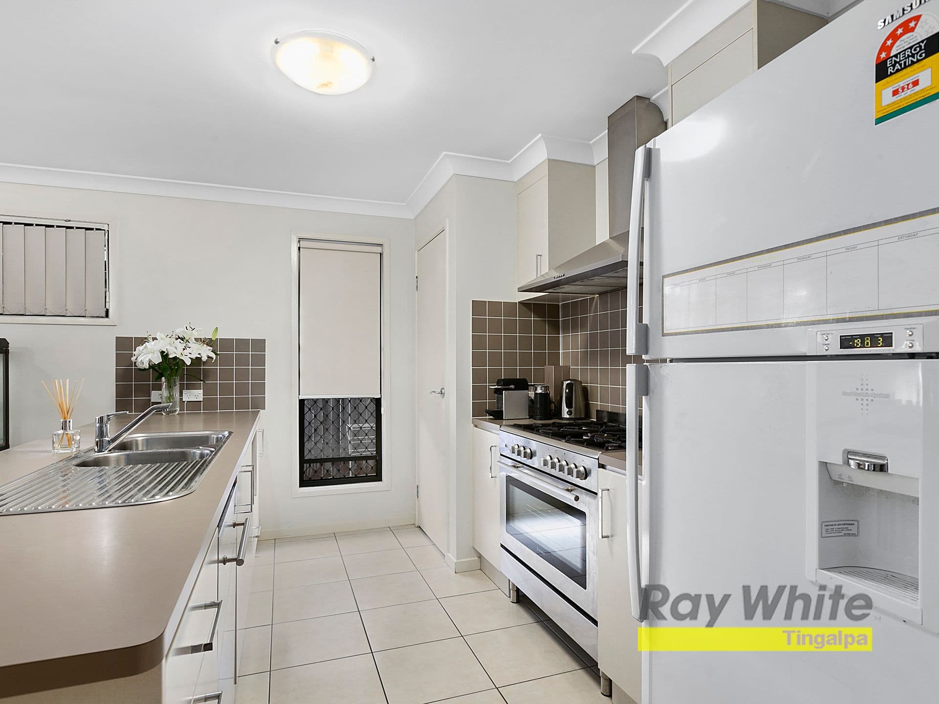 16 Rymera Crescent, Gumdale QLD 4154, Gumdale - Thumbnail 5