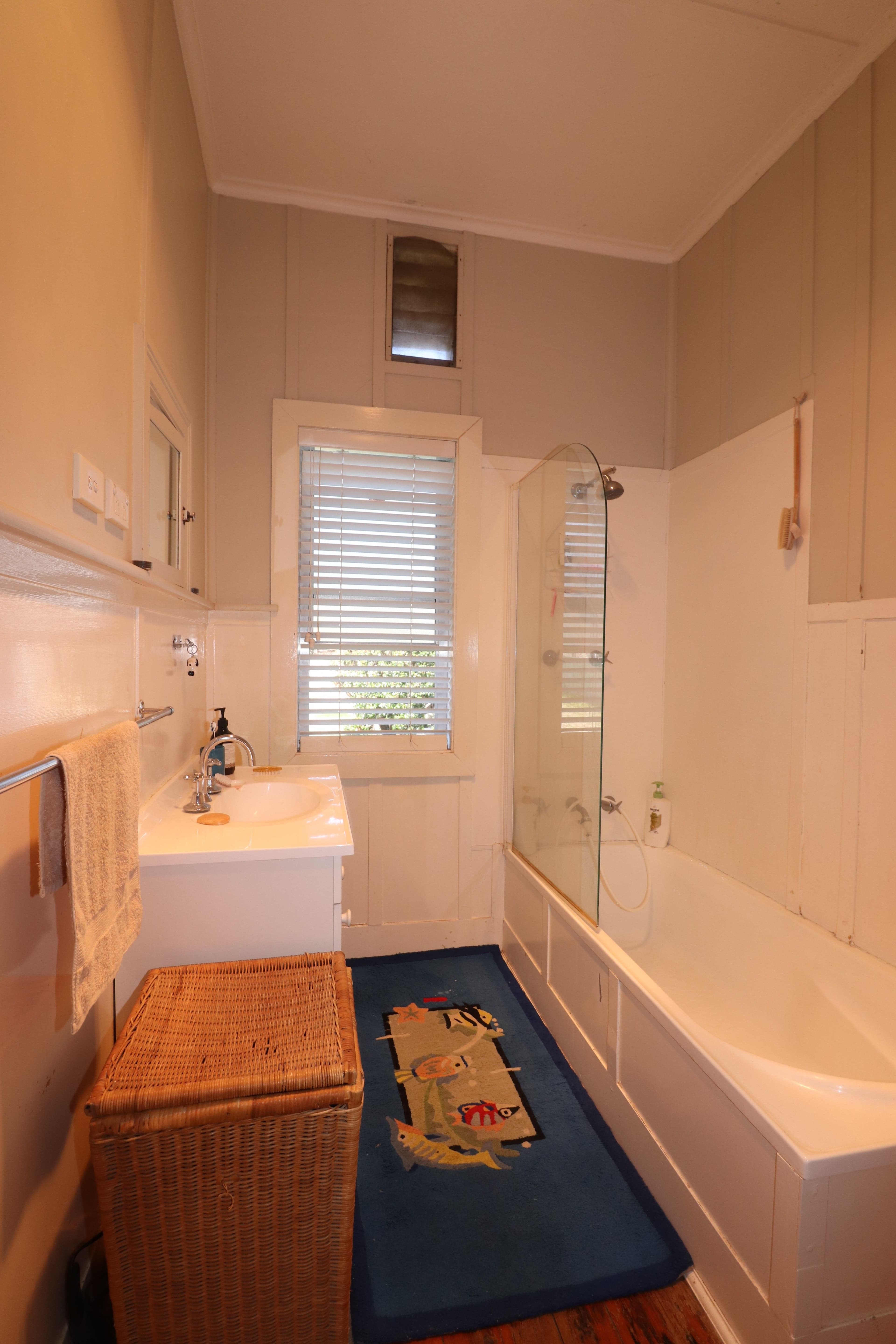 1 Clarke Street, Glen Innes NSW 2370, Glen Innes - Thumbnail 8