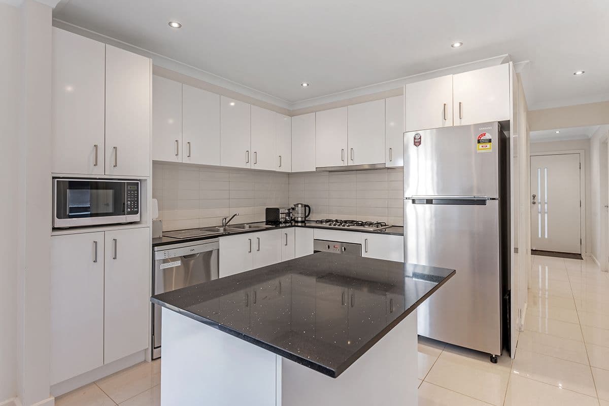 41 Axminster Drive, Craigieburn VIC 3064, Craigieburn - Thumbnail 2