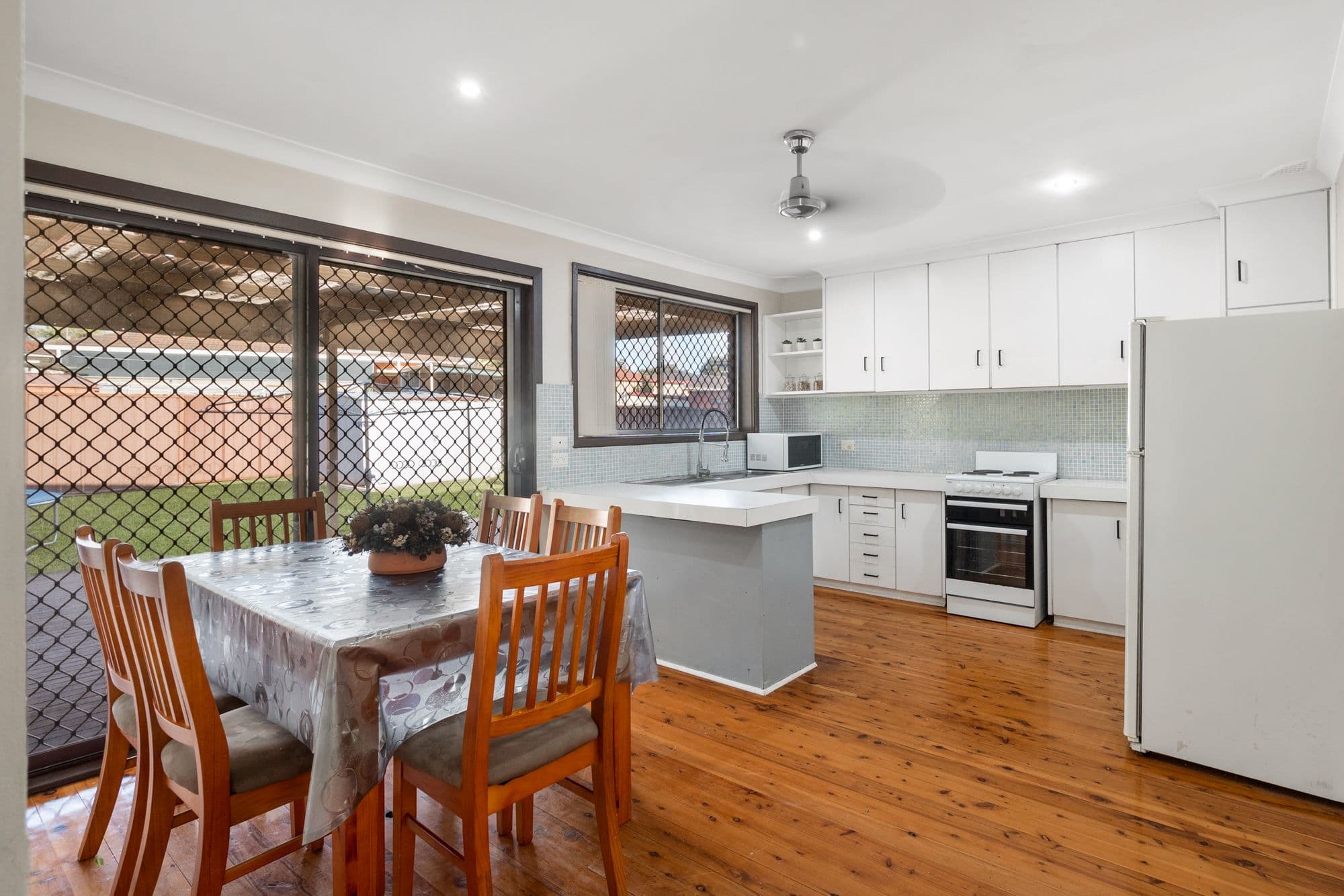 24 Paterson Street, Campbelltown NSW 2560, Campbelltown - Thumbnail 3