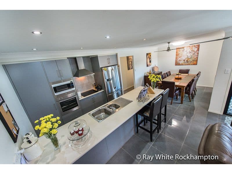 25 Laird Avenue, Norman Gardens QLD 4701, Norman Gardens - Thumbnail 4