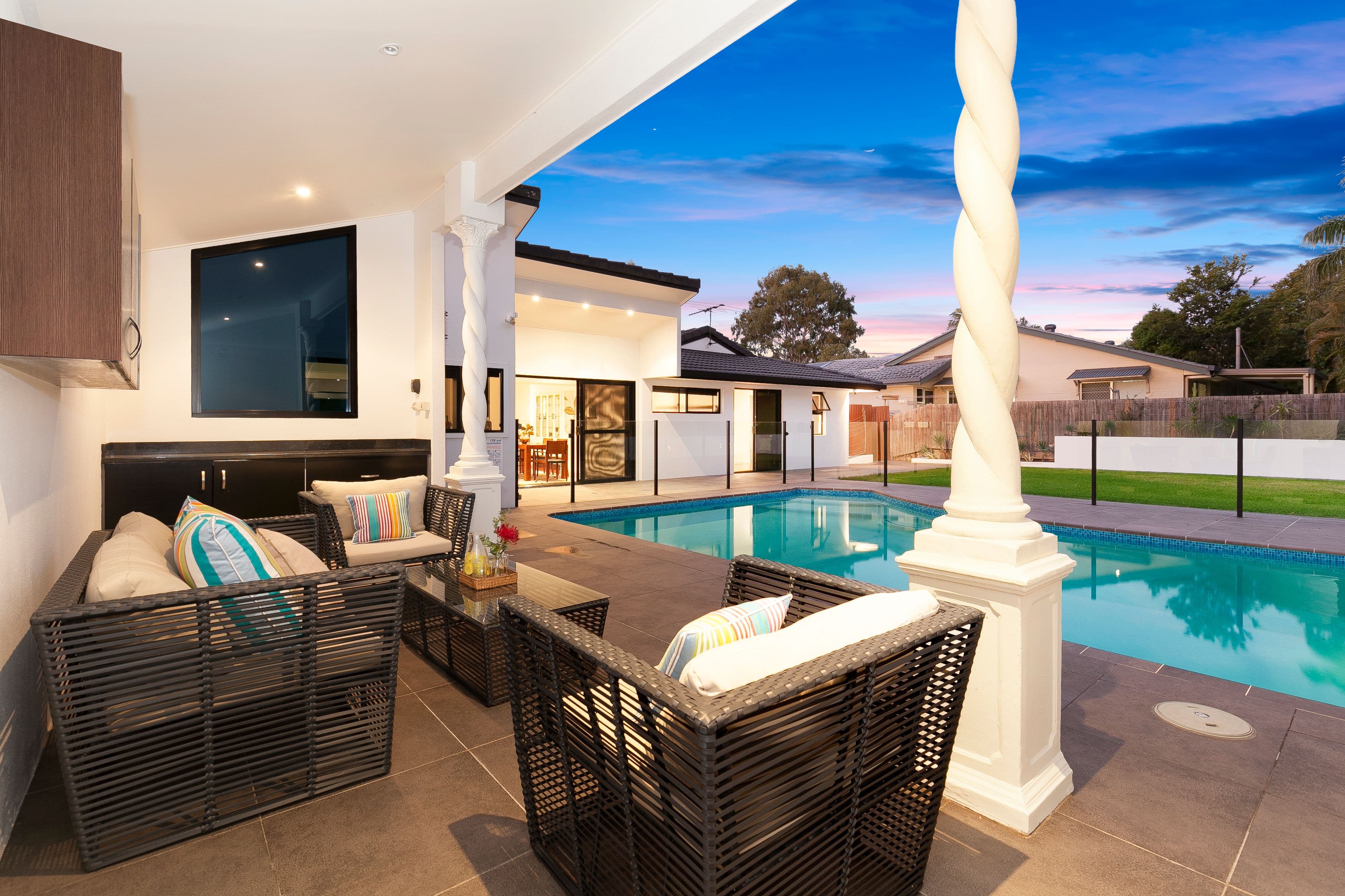 68 Mt Ommaney Drive, Jindalee QLD 4074, Jindalee - Thumbnail 2