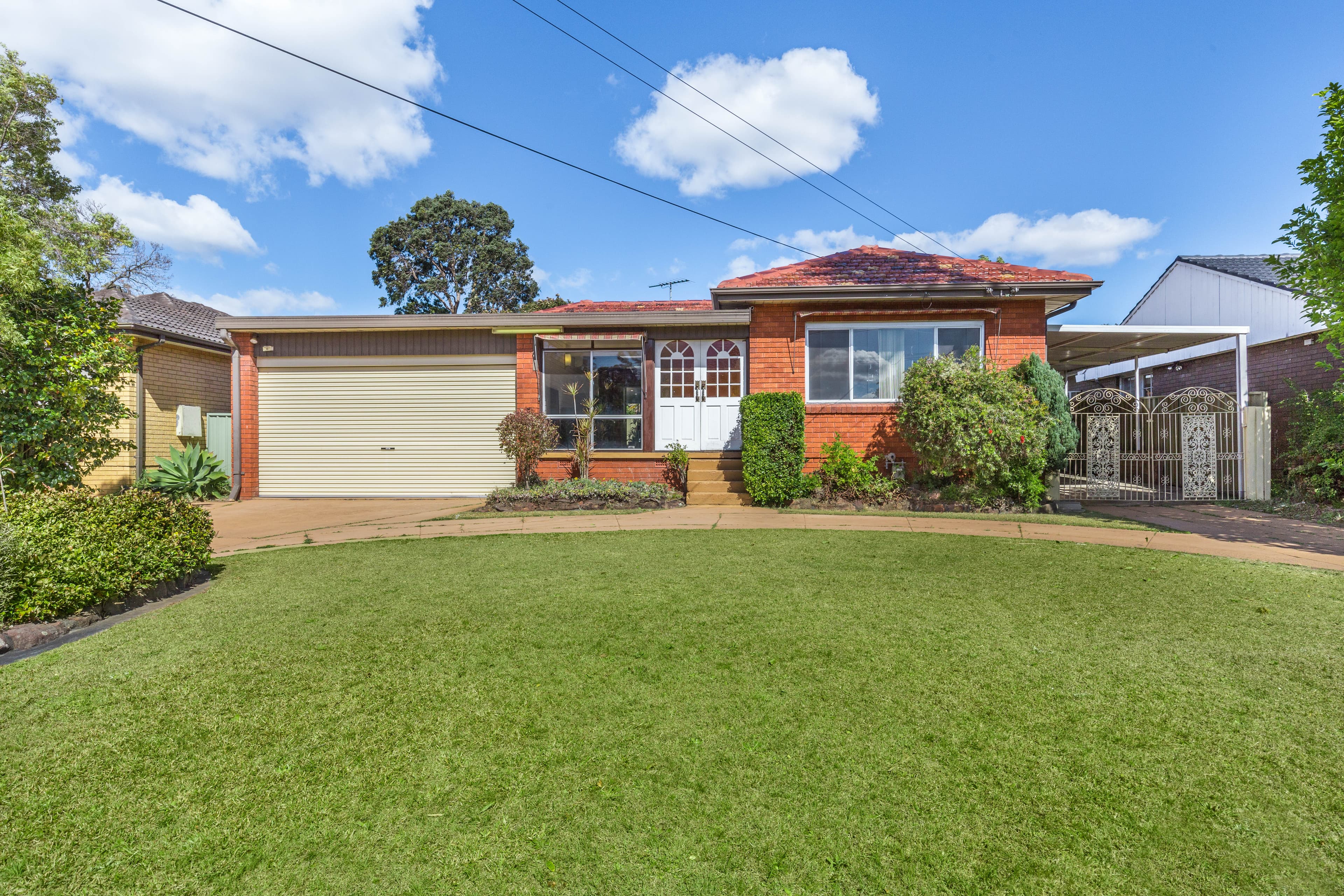7 Lindsay Street, Baulkham Hills - Image 1