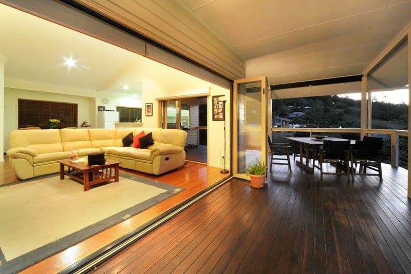 93 Stanley Drive, CANNONVALE QLD 4802, Cannonvale - Thumbnail 3