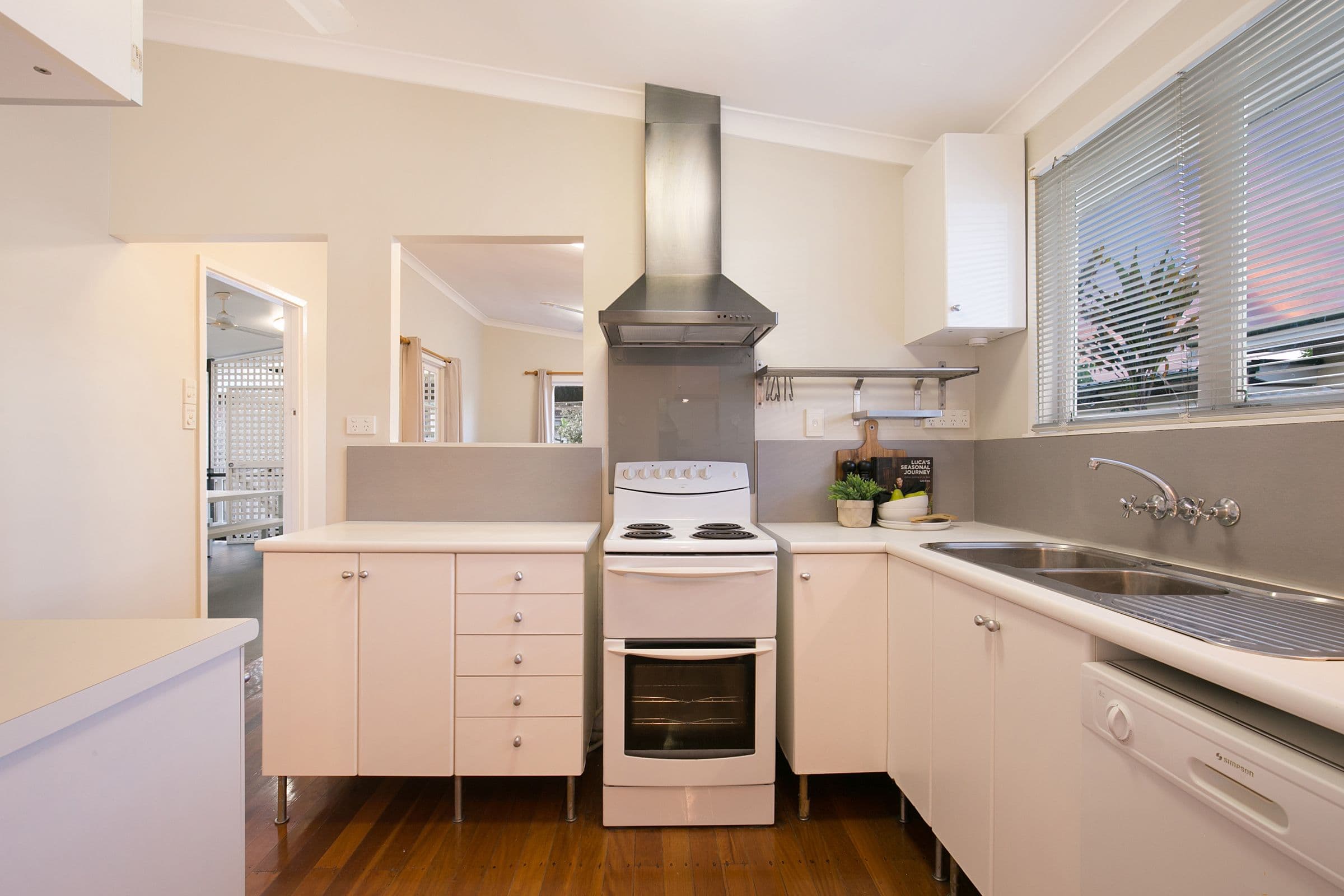 71 Archer Street, Upper Mount Gravatt QLD 4122, Upper Mount Gravatt - Thumbnail 3
