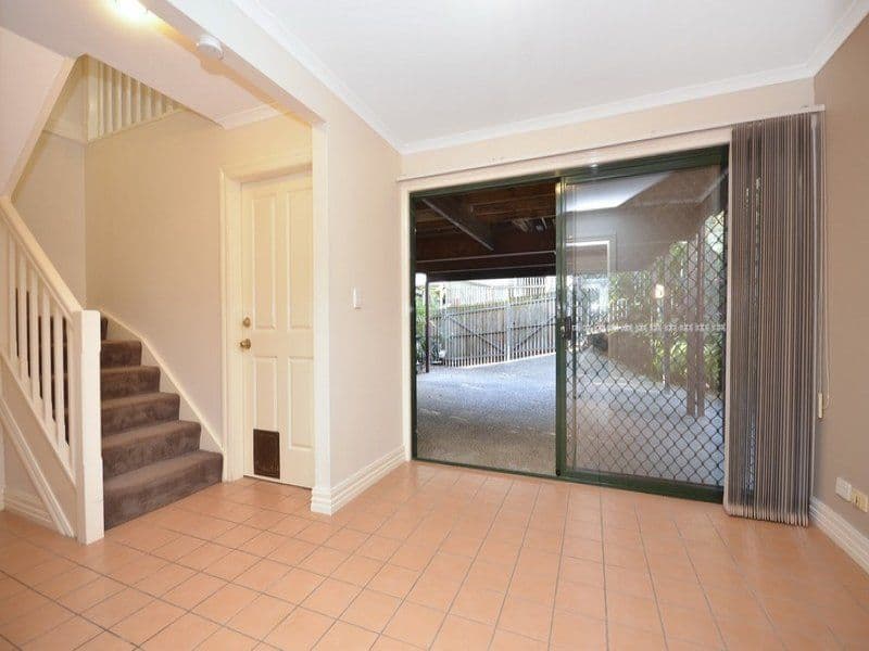 17 Crown Street, Petrie Terrace QLD 4000, Petrie Terrace - Thumbnail 7