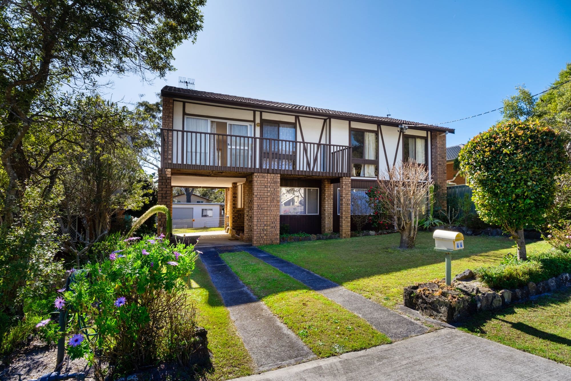 44 Keats Avenue, Bateau Bay NSW 2261, Bateau Bay - Thumbnail 2