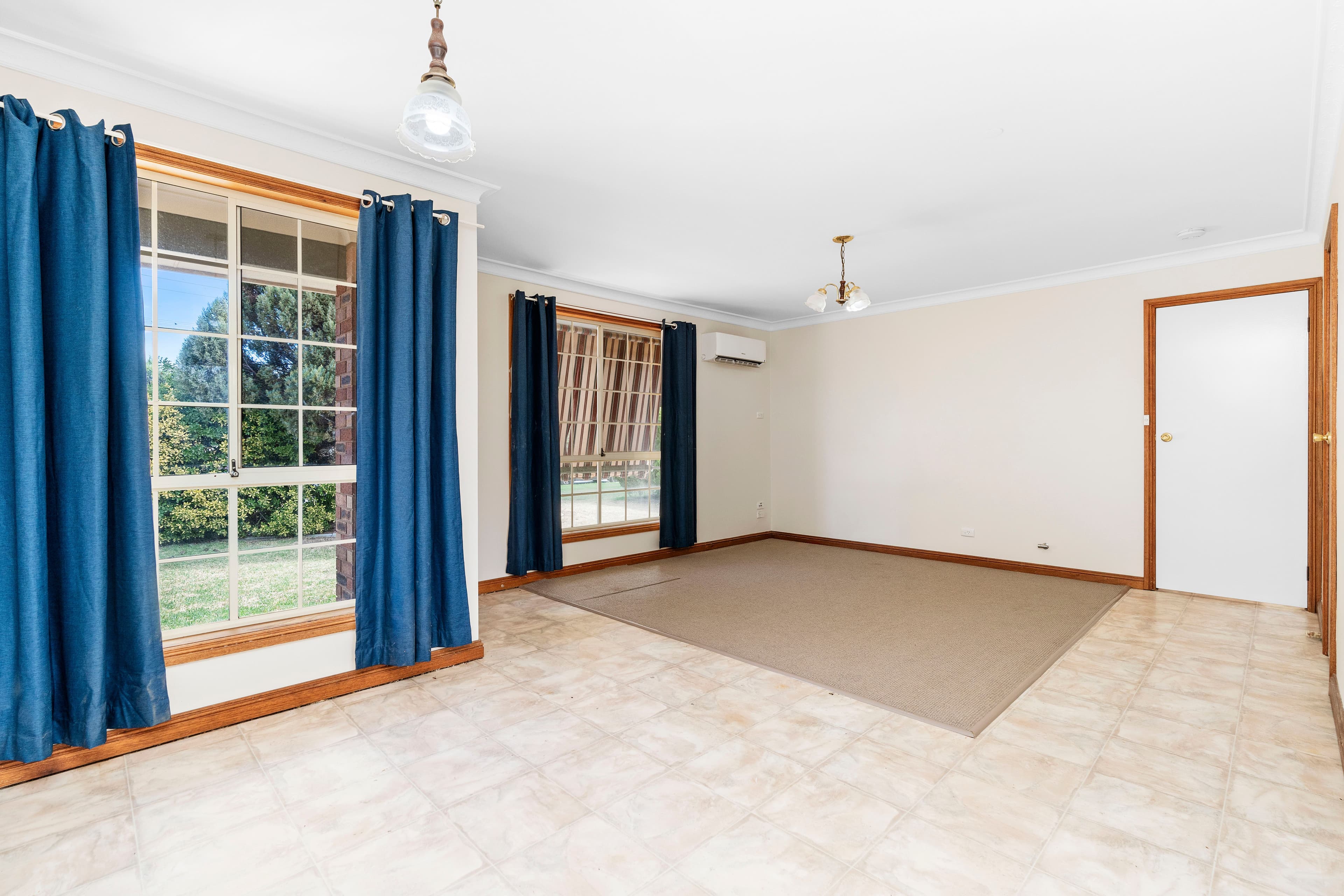 1/99 Main Street, Lake Albert NSW 2650, Lake Albert - Thumbnail 2