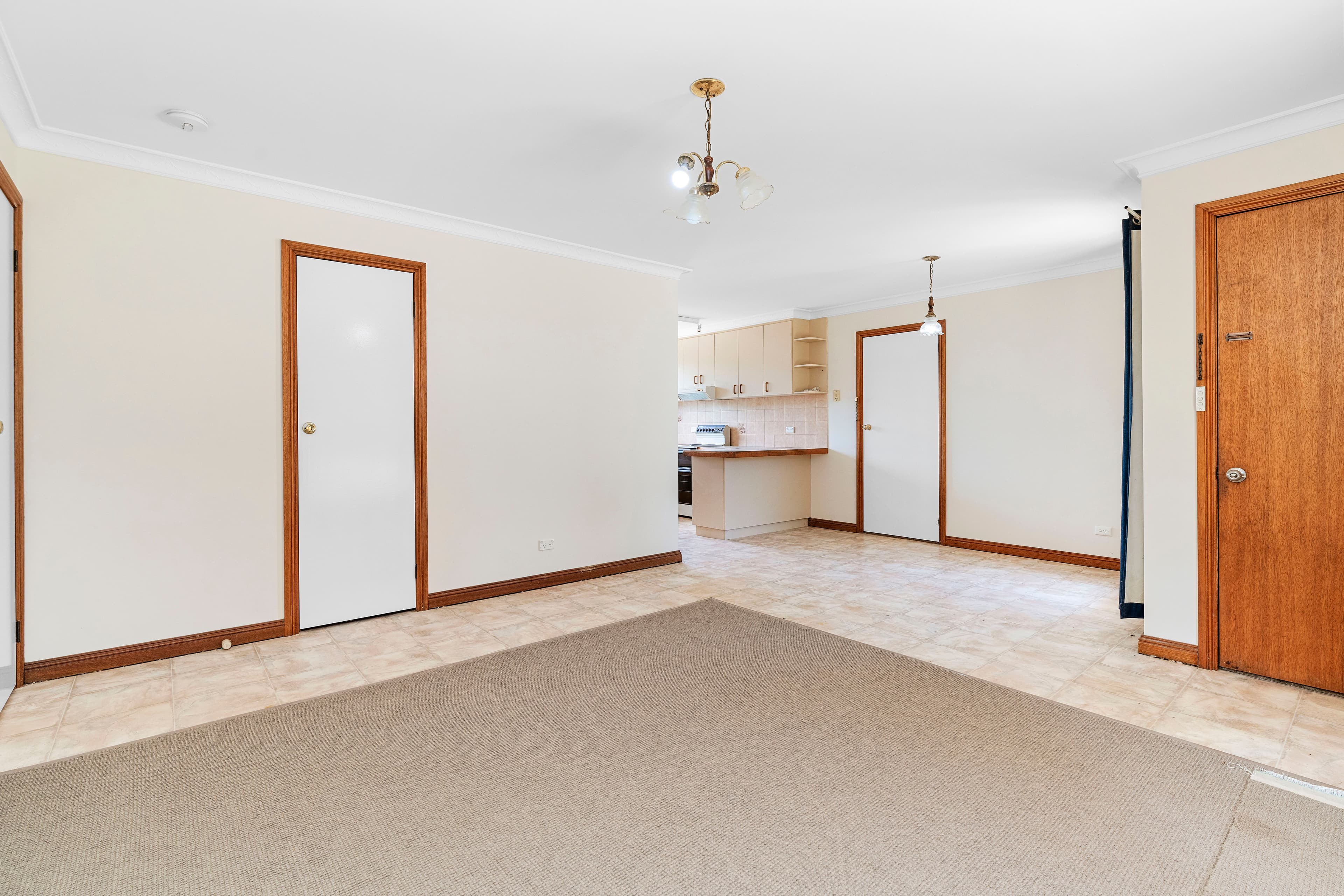 1/99 Main Street, Lake Albert NSW 2650, Lake Albert - Thumbnail 3