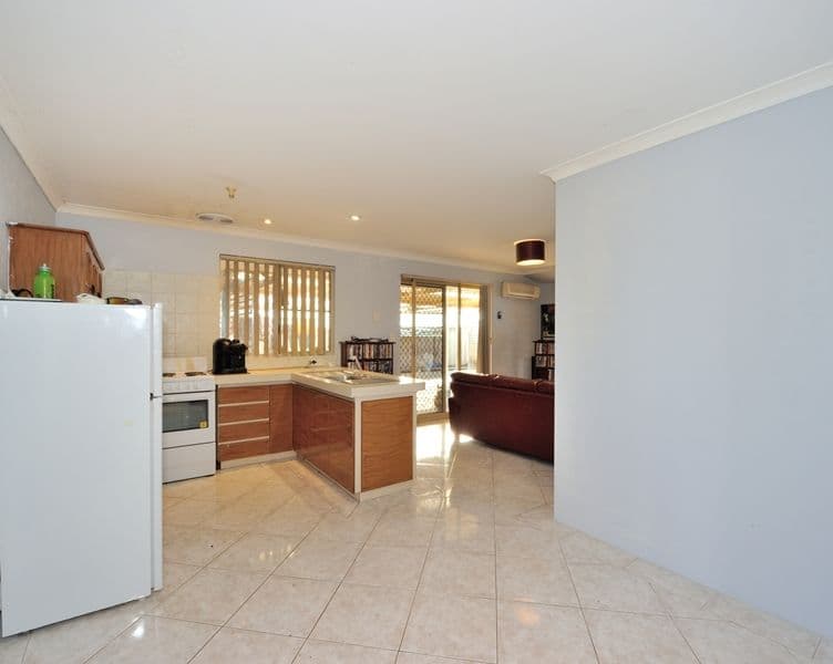 21 Grenadier Court, Warnbro WA 6169, Warnbro - Thumbnail 6