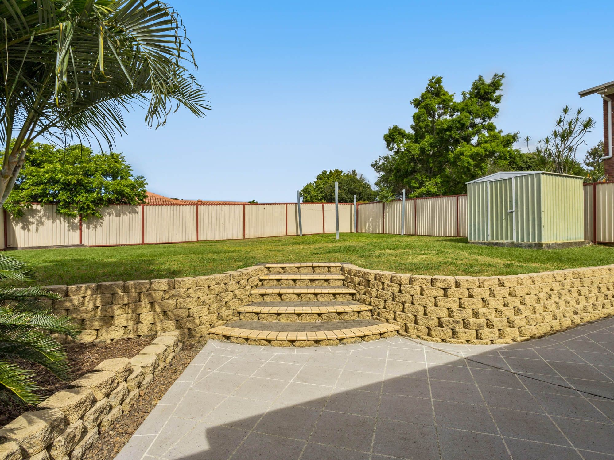22 Merinda Court, Southport QLD 4215, Southport - Image 1
