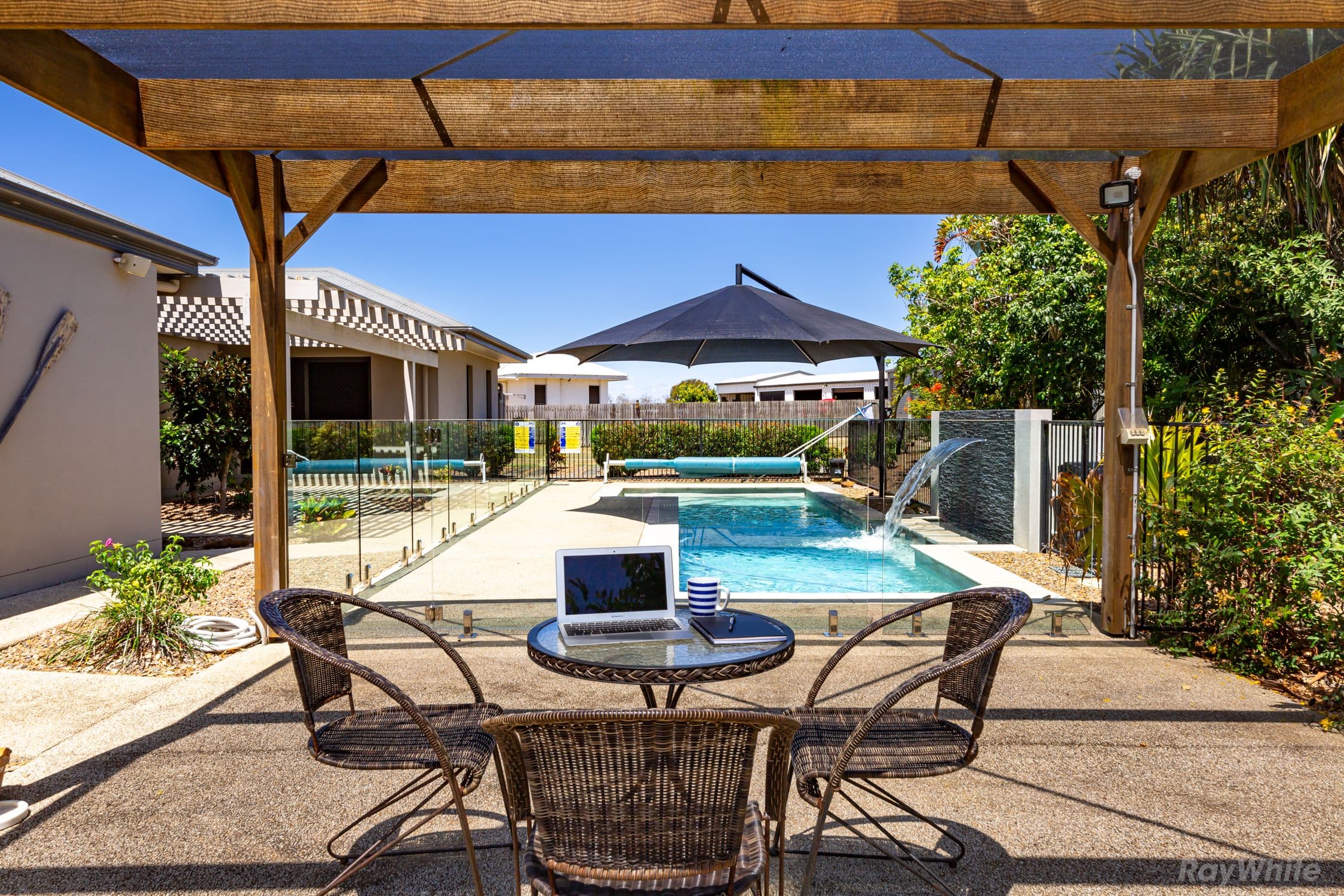 14 Francis Place, Innes Park QLD 4670, Innes Park - Thumbnail 4