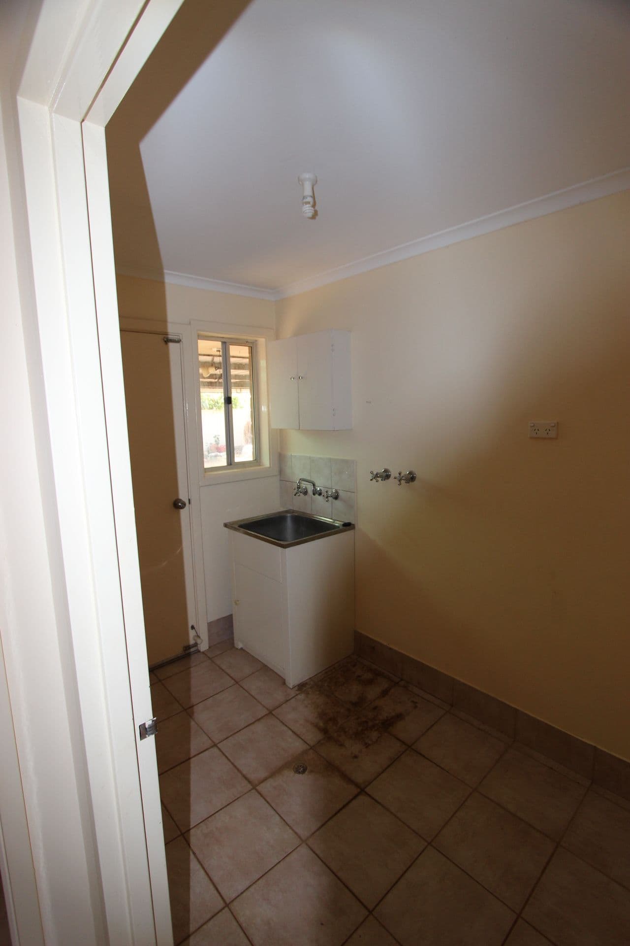 1B Menzies Place, Nickol WA 6714, Nickol - Thumbnail 7
