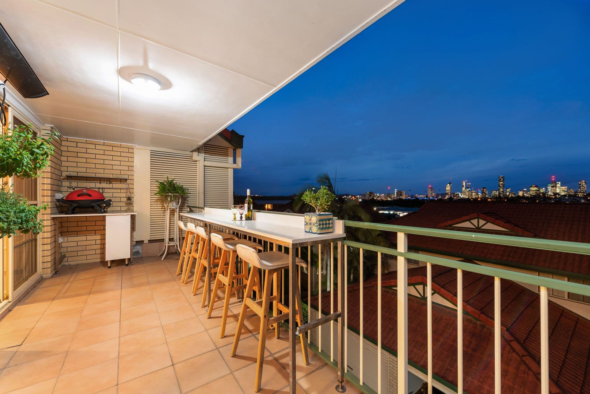 43 Ninth Avenue, Coorparoo QLD 4151, Coorparoo - Image 1