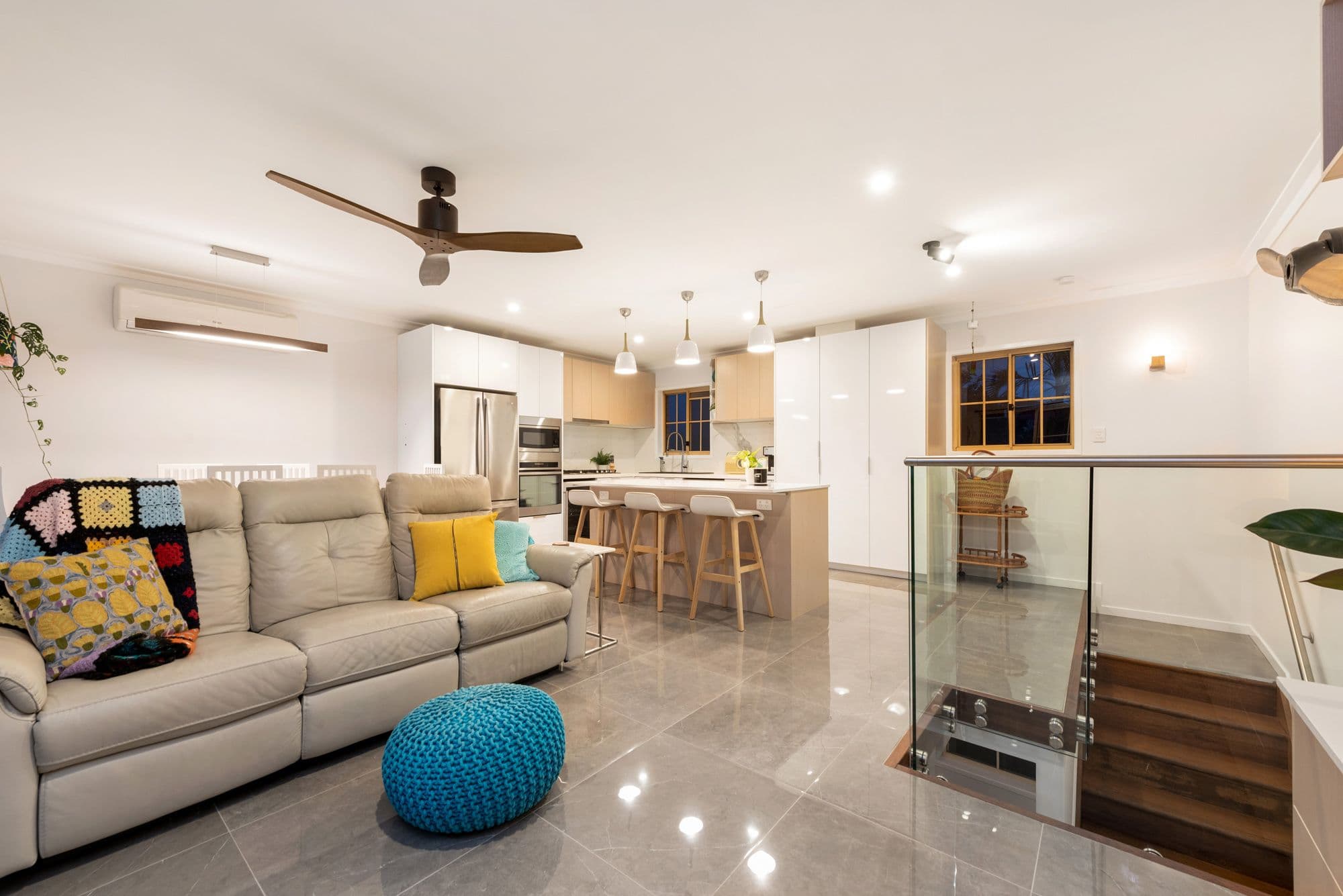 43 Ninth Avenue, Coorparoo QLD 4151, Coorparoo - Thumbnail 3