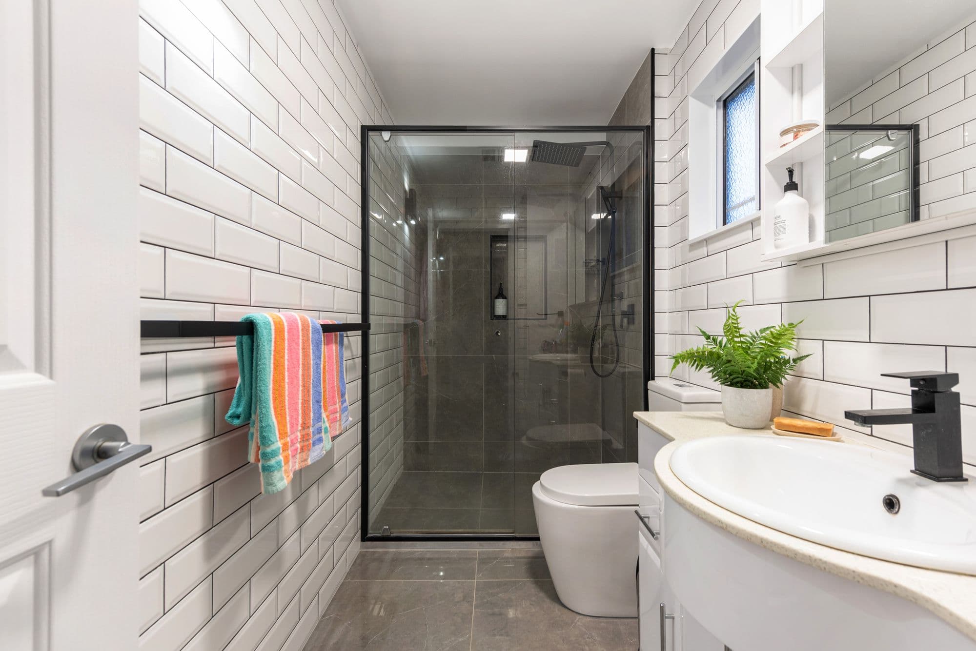 43 Ninth Avenue, Coorparoo QLD 4151, Coorparoo - Thumbnail 5