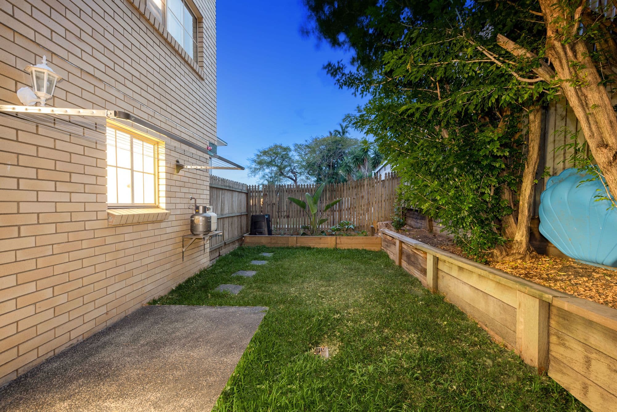 43 Ninth Avenue, Coorparoo QLD 4151, Coorparoo - Thumbnail 8
