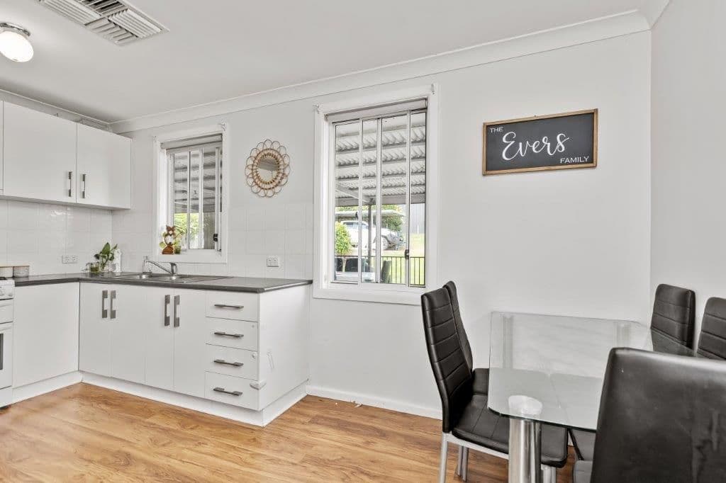 46 Commins Street, Junee NSW 2663, Junee - Thumbnail 3
