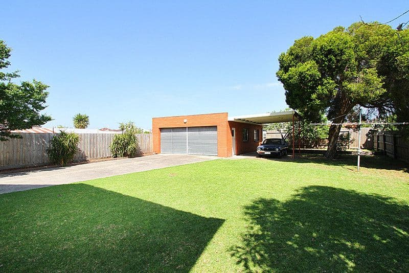 13 Fiddes Street, RESERVOIR VIC 3073, Reservoir - Thumbnail 8